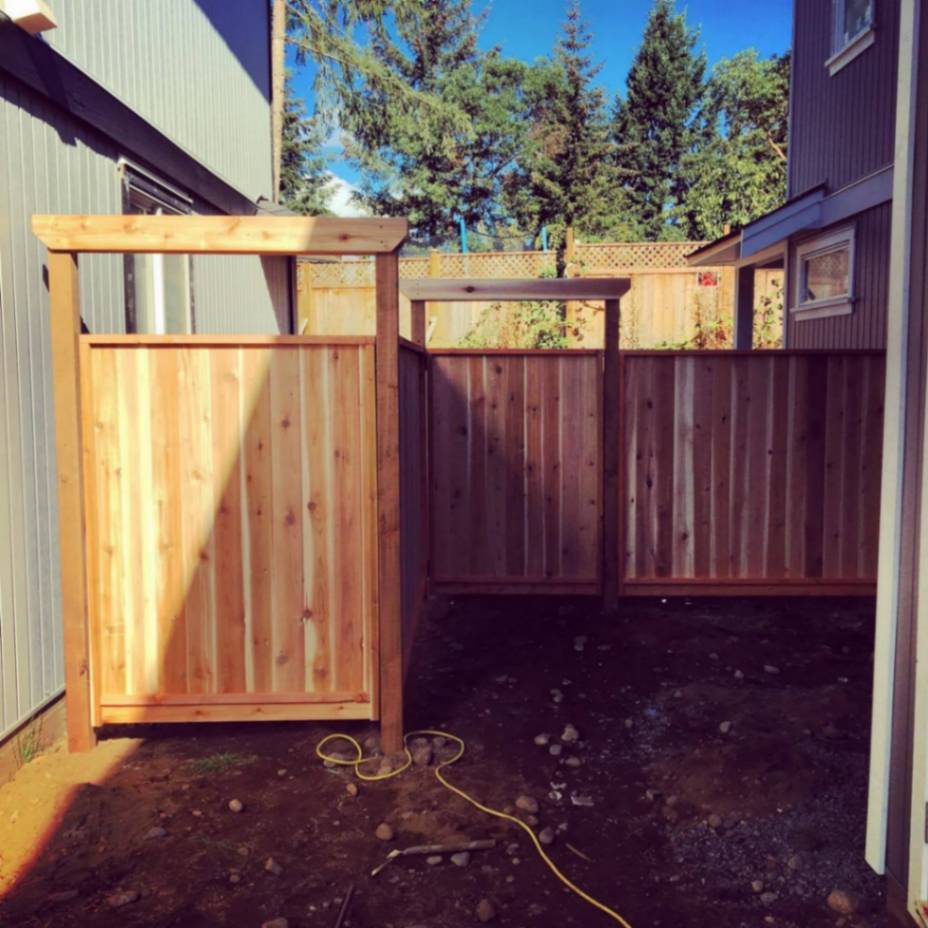 Easy Fence Maintenance